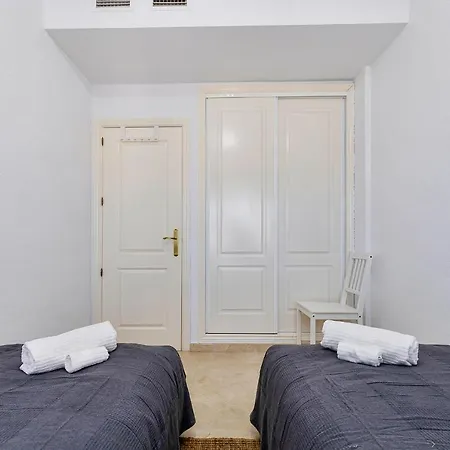Holiday home Maison Arlette Sitio de Calahonda