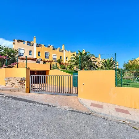 Holiday home Maison Arlette